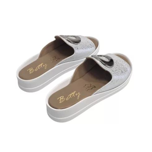 Betty Exclusive ezüst papucs - 7611