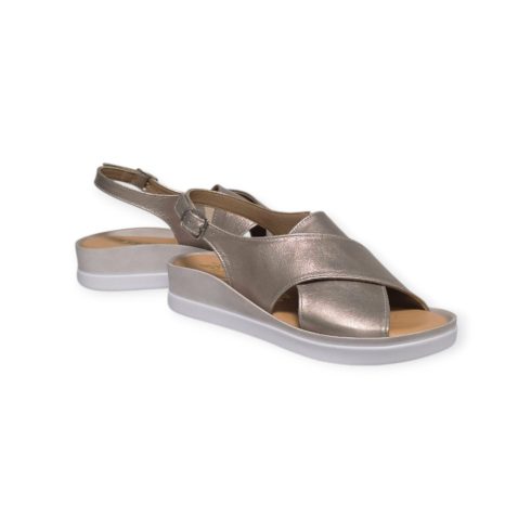 Betty Exclusive arany szandál - 7042