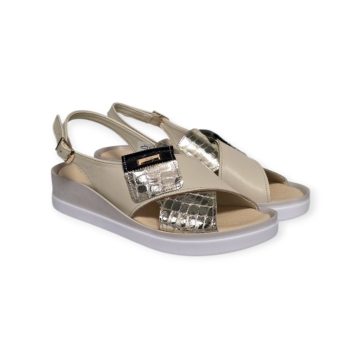Betty Exclusive arany cipő - 714B