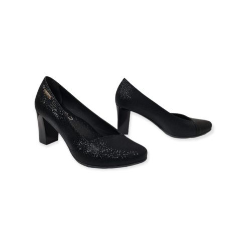 Betty Exclusive fekete cipő 4-06-17