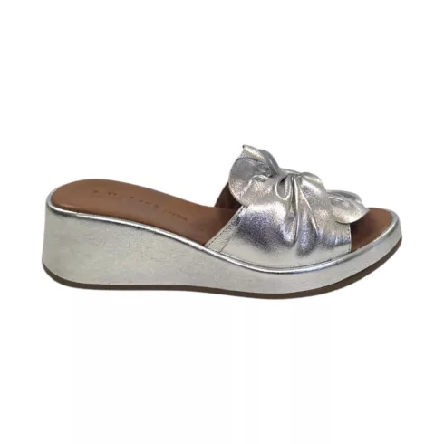 Tutto Bene Scarpe ezüst női papucs - 262294