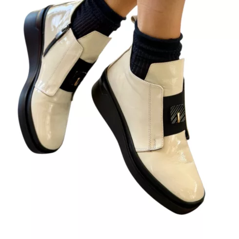 Tutto bene Scarpe bézs bokacsizma - P593 684