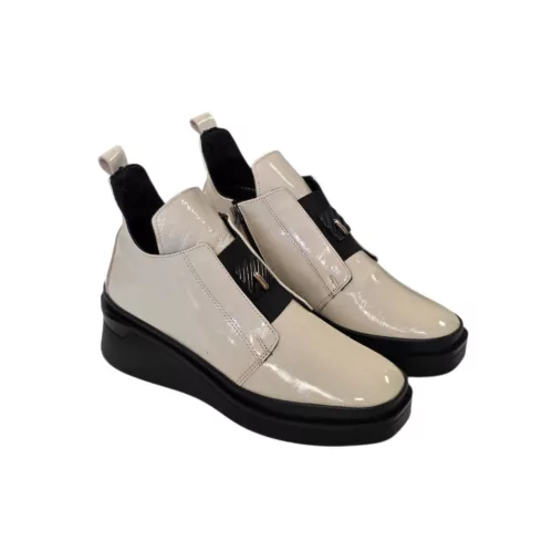 Tutto bene Scarpe bézs bokacsizma - P593 684