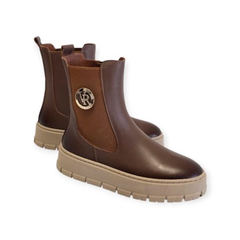 Via Roma barna boka - 082 6346