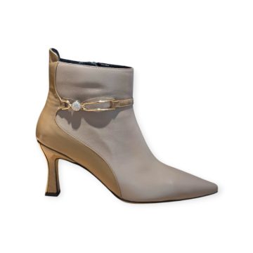 Via Roma tűsarkú csizma - 100 1126