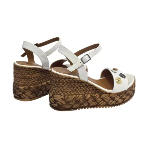 Via Roma fehér szandál - 233 2711